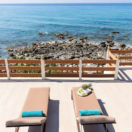 Renata & Filippos With Private Plunge Pool By Konnect *