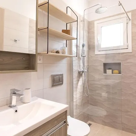 Renata & Filippos With Private Plunge Pool By Konnect *