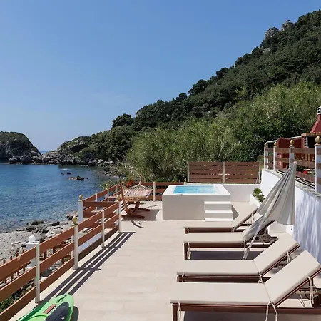 Landhaus Renata & Filippos With Private Plunge Pool By Konnect