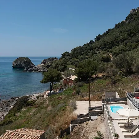 Renata & Filippos With Private Plunge Pool By Konnect * Agios Gordios (Corfu)