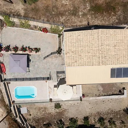 Renata & Filippos With Private Plunge Pool By Konnect Agios Gordios (Corfu)