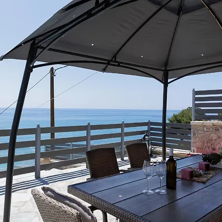 Renata & Filippos With Private Plunge Pool By Konnect Landhaus Agios Gordios (Corfu)