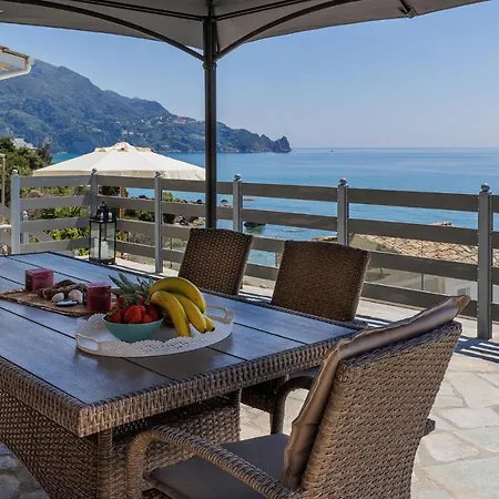 Renata&villa Filippos By Konnect, Private Plunge Pool Included Casa di campagna Agios Gordios (Corfu)