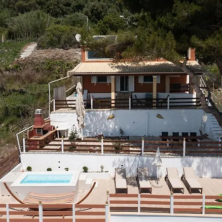 Renata & Filippos With Private Plunge Pool By Konnect Landhaus *