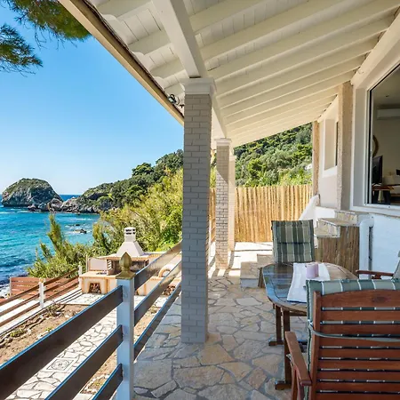 Renata & Filippos With Private Plunge Pool By Konnect * Agios Gordios (Corfu)