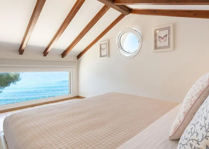 Renata & Filippos With Private Plunge Pool By Konnect Agios Gordios (Corfu)