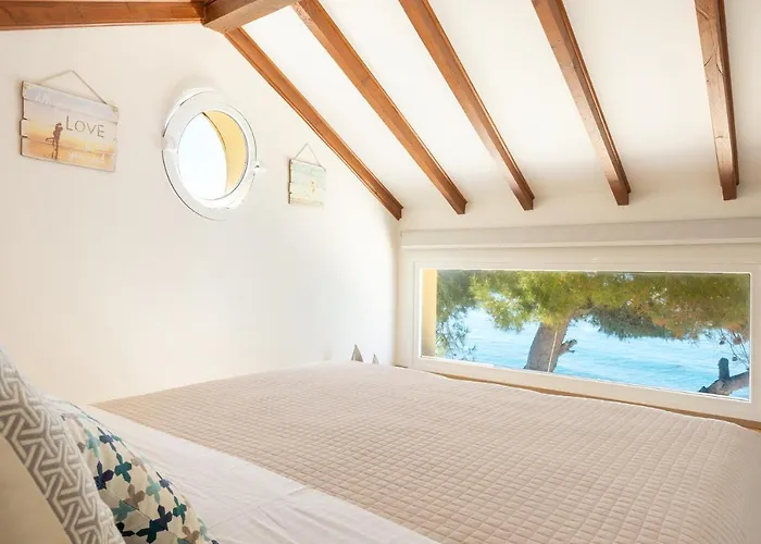 Renata & Filippos With Private Plunge Pool By Konnect * Agios Gordios (Corfu)
