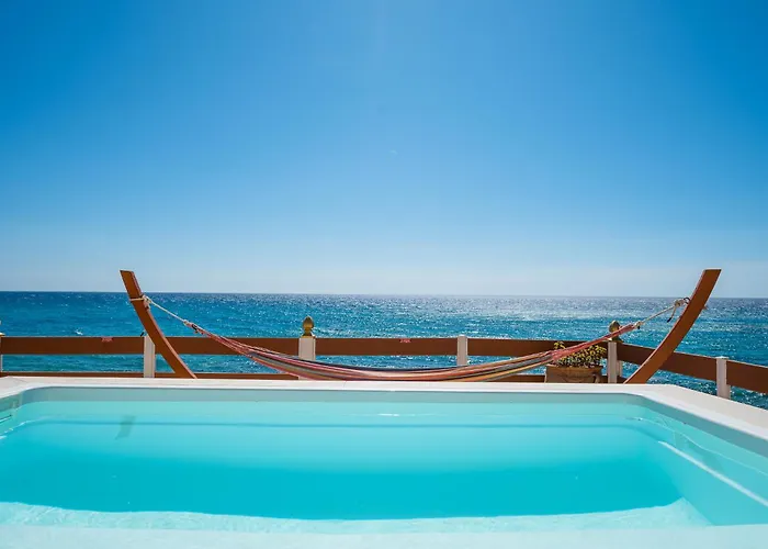 Renata & Filippos With Private Plunge Pool By Konnect Country house
