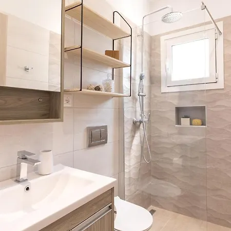Renata & Filippos With Private Plunge Pool By Konnect *